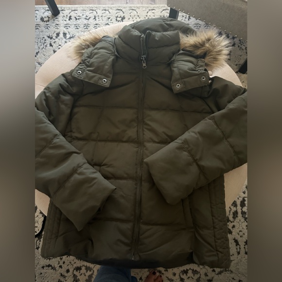 Old Navy Olive Green Puffer Jacket with Faux Fur Hood - Picture 1 of 4
